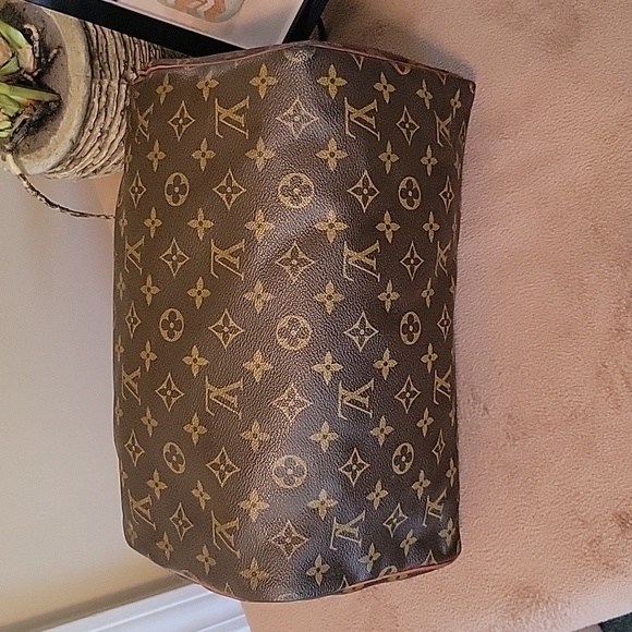 Louis Vuitton Speedy 30 - Picture 8 of 16